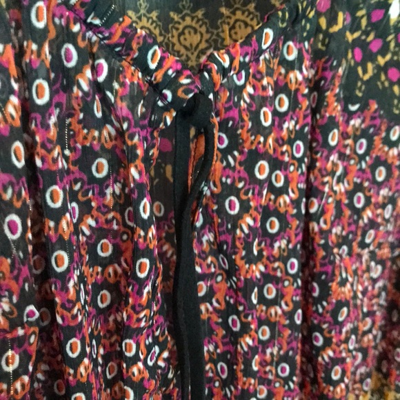 Guess Multi Pattern Top - Picture 5 of 7